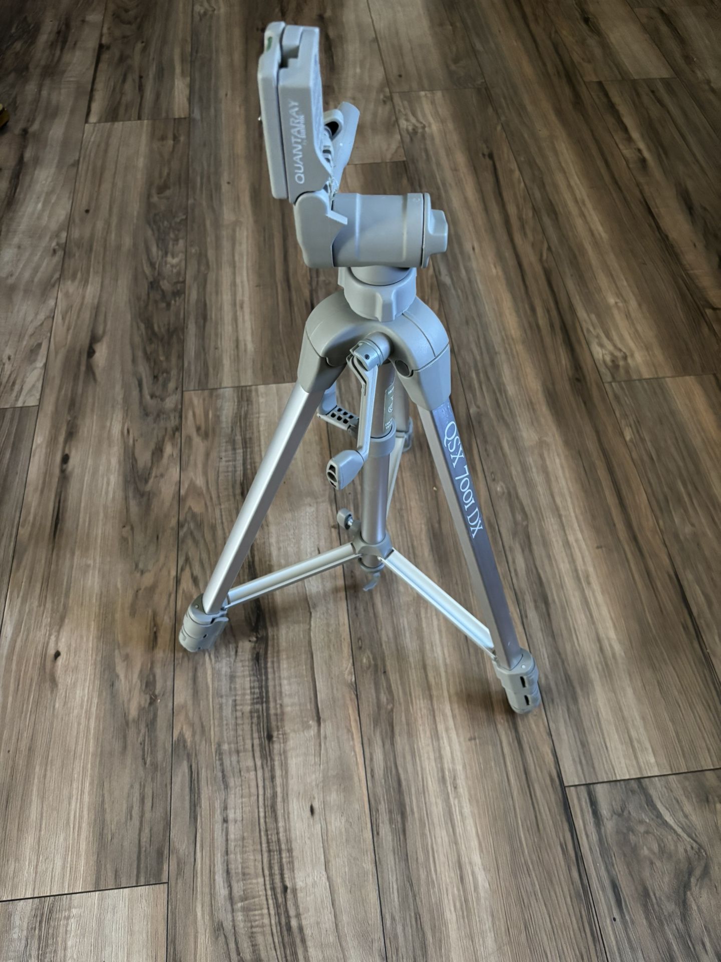 Sunpak 7001DX Tripod