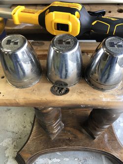 Keystone Vintage Center Caps