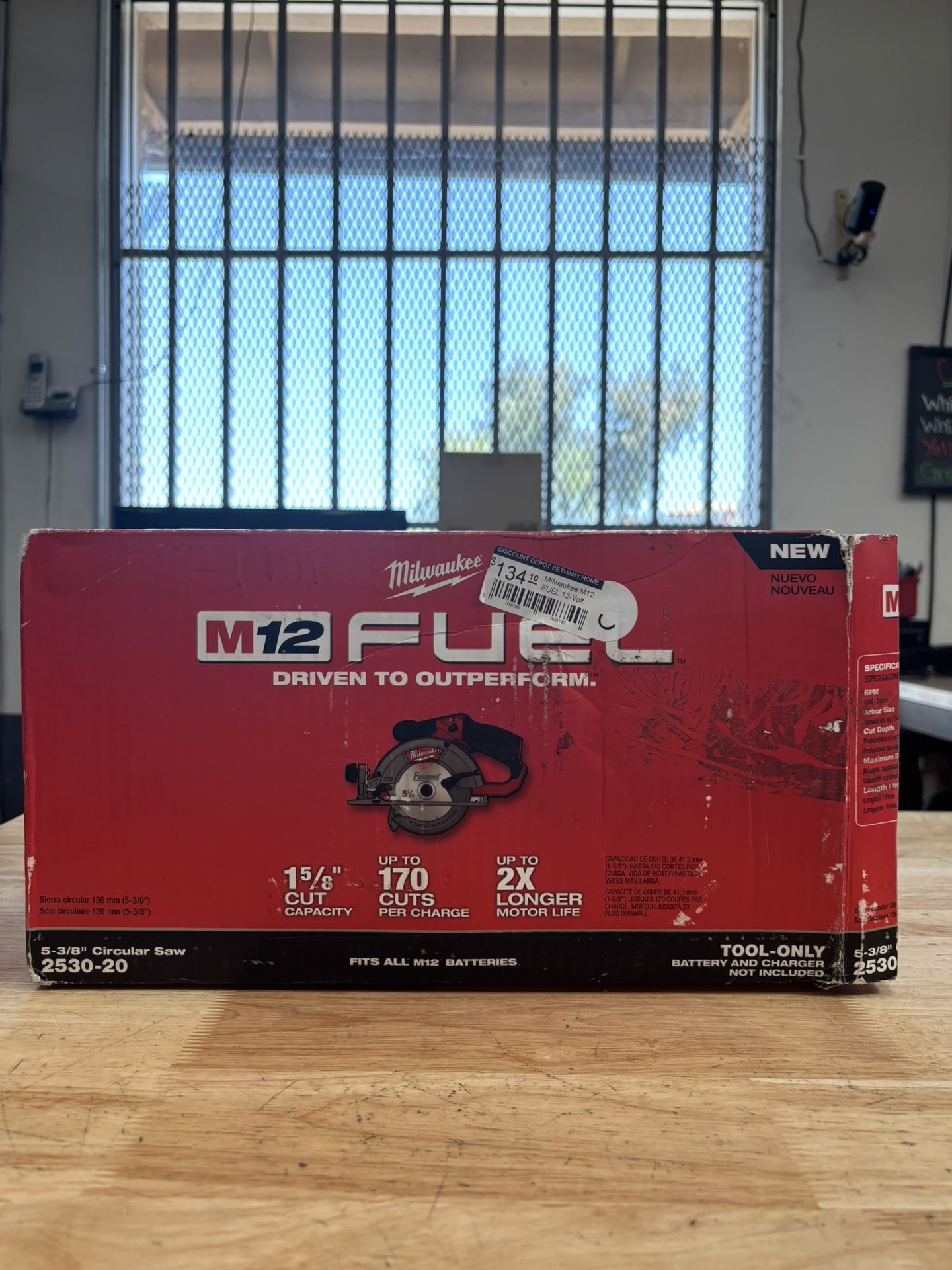 New) Milwaukee M12 FUEL 12-Volt Lithium-Ion Brushless Cordless 5-3/8 in. Circular Saw (Tool-Only) w/ 16T Carbide-Tipped Metal Saw Blade