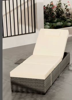 Outdoor Chaise Lounge Chairs for Outside Patio Furniture Wicker Recliner Gray Rattan Reclining Pool Sunbathing Chair Adjustable Backrest Lounger with 