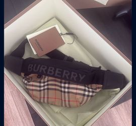 Burberry X ECONYL Fanny Pack