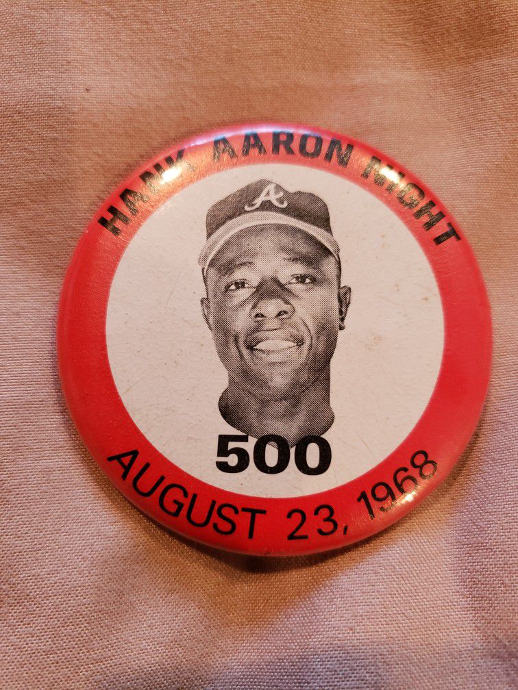 Hank Aaron button.. Make Offer