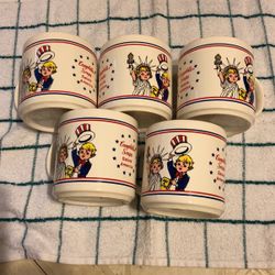 4 Campbells Soup Vintage Coffee Mugs