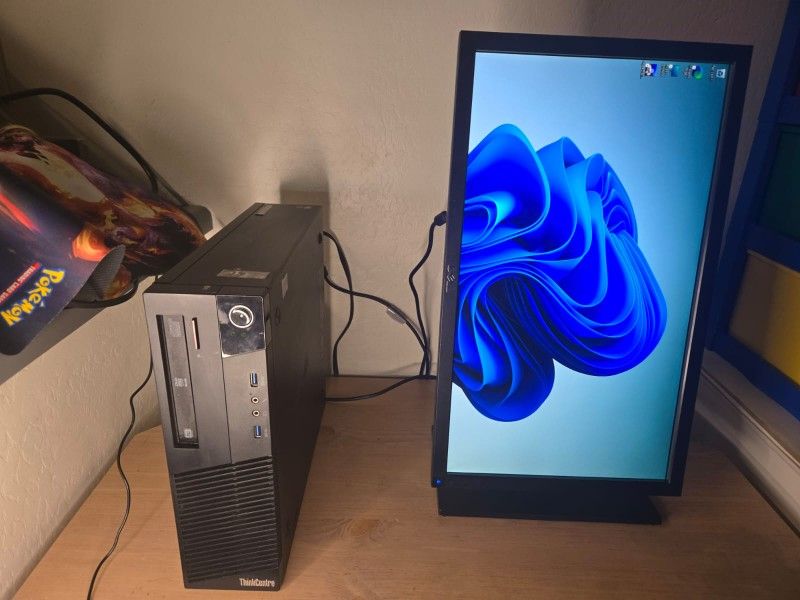 Combo Computer And Monitor / Open To Trade