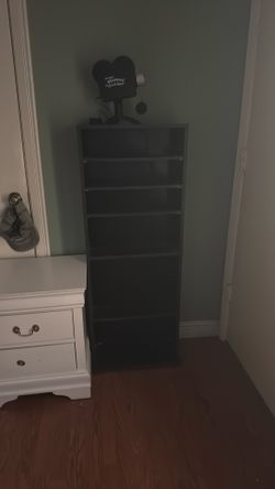 Small shelf