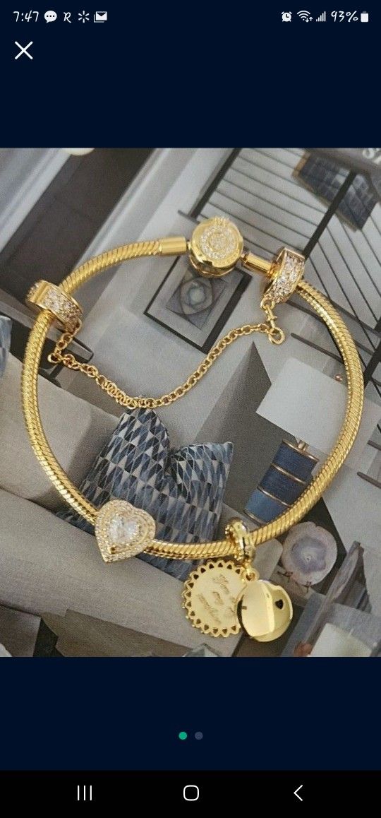Pandora Gold Bracelet Sz 20