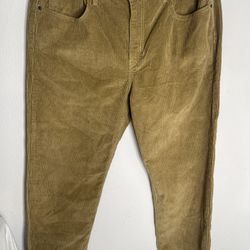 Levis Low Pro Straight leg Women’s Size 33X30 Brown Corduroy Pants Solid Western