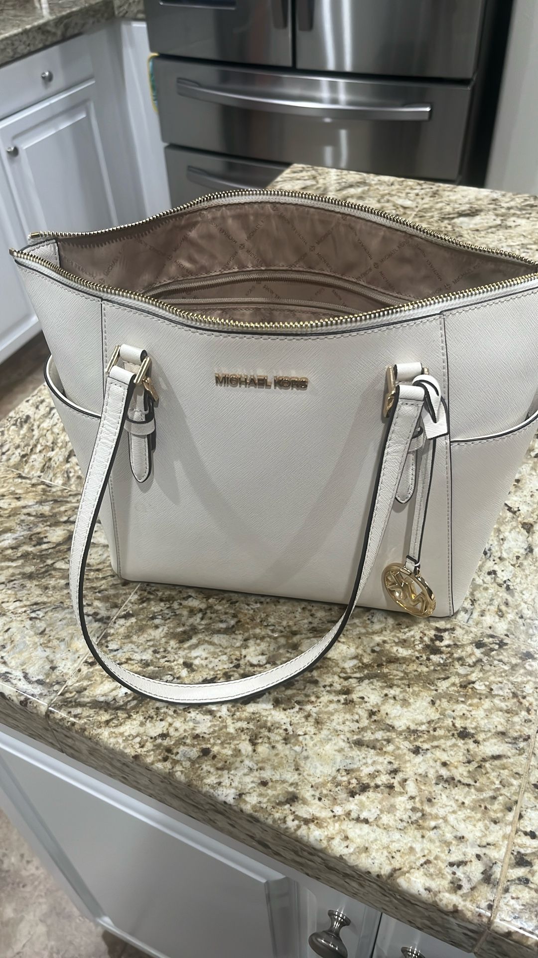 Michael Kors Purse 👜 