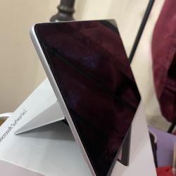 Microsoft Surface Go 2 Windows 10
