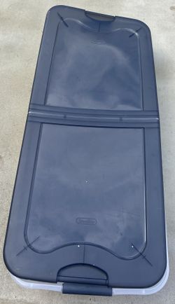 Sterilite Under Bed Tote Organize. 