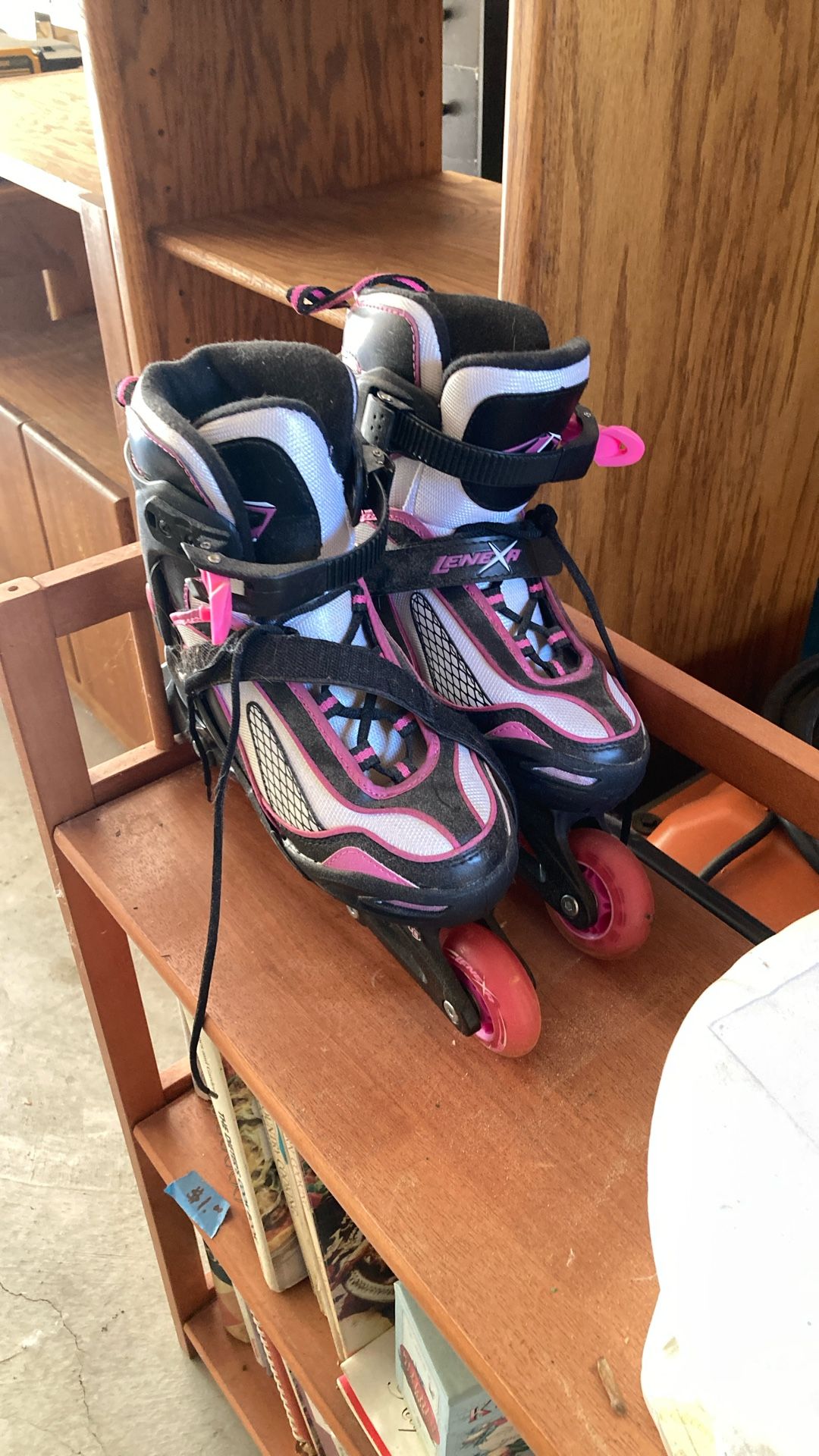 Girls rollerblades