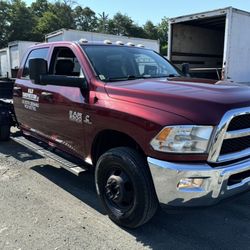 RAM 3500 + Kaufman 3 Cars 