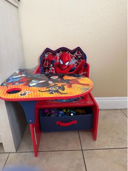 Kids desk chair