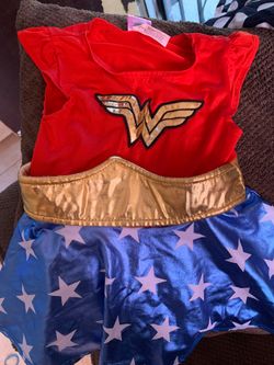 Costume