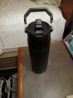 Stanley  Insulated Stainless Steel Water Bottle