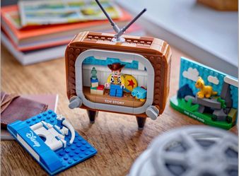 Classic Animations Lego Set (40774)