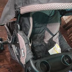 stroller is in good condition