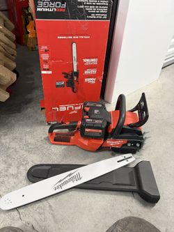 Milwauke Chainsaw 20v Dual Battery