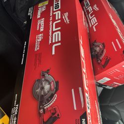 🔥 Milwaukee M18 FUEL 7-1/4” Circular Saw – Tool-Only 🔥 💰 Price: $299  🚀 Driven to Outperform! ✅ Up to 570 cuts per charge ✅ Faster than corded per