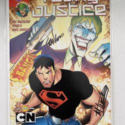 DC Comics Young Justice #2 May 2011 Cartoon Network Animated Seieries Joker (AUTOGRAPHED BY ALL 3 ARTIST)