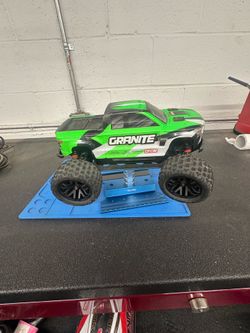 Arrma granite grom
