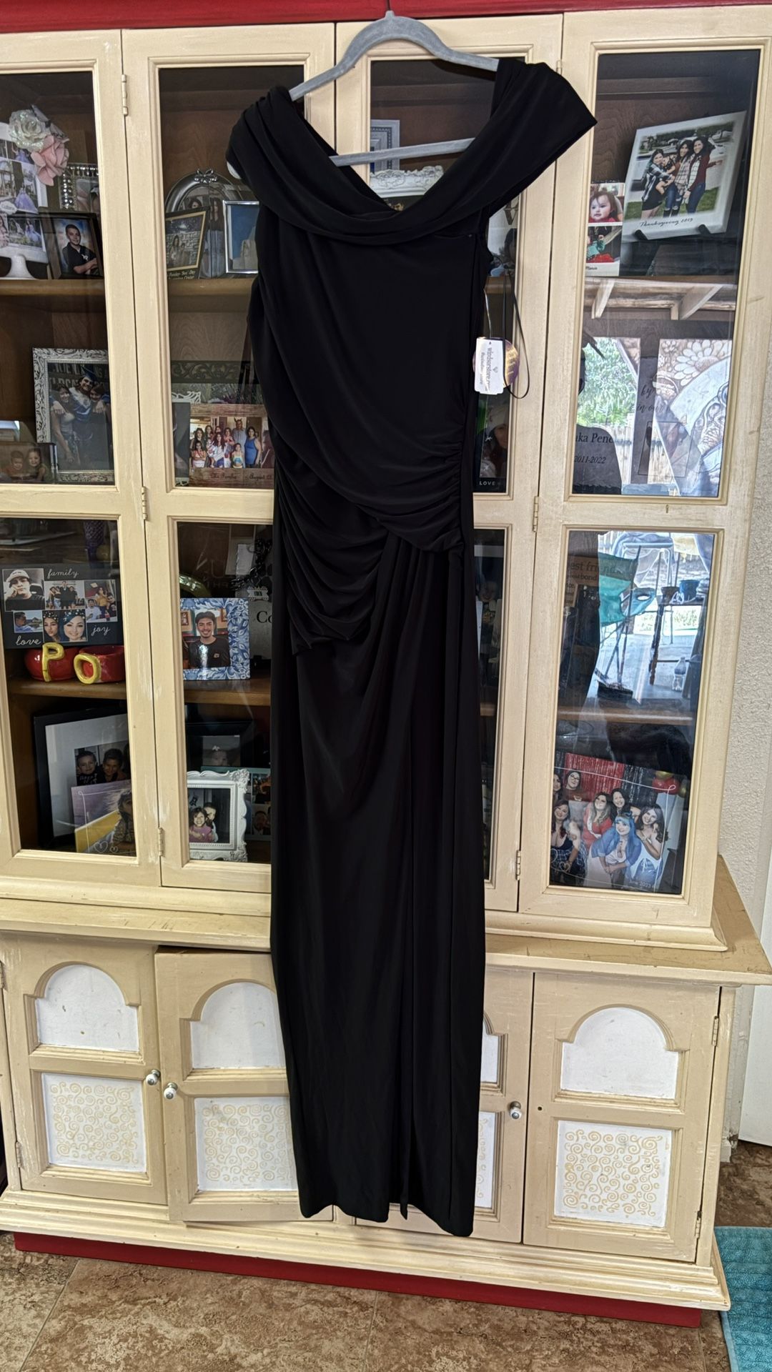 Formal Long Dress w/high Slit: Prom, Wedding, Graduation stretchy Snug Fitting