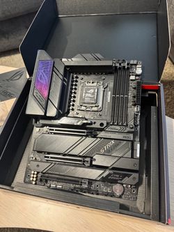 ASUS Rog Strix X670E-E Gaming Wifi Motherboard