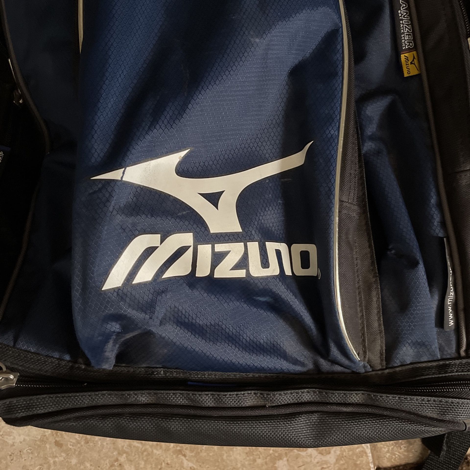GUC Mizuno Baseball / Softball Backpack . No Deliveries 