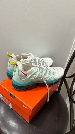 Nike Air VaporMax Plus