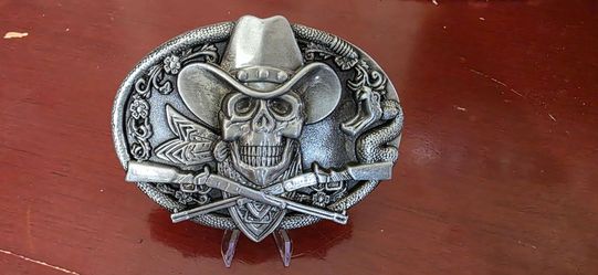 New Western outlaw Skeleton skull cowboy hat belt buckle SHIPPING AVAILABLE
