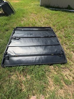 Folding Soft Tri-Fold Truck Bed Tonneau Cover
