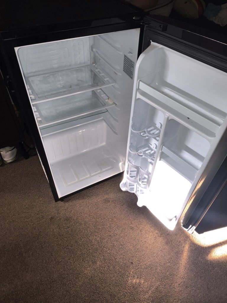 Fridge