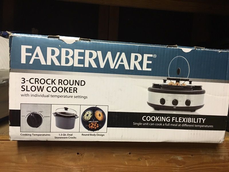 Slow cooker