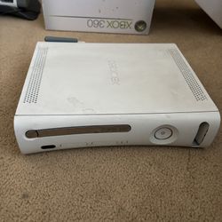 Xbox 360 Console With Driving Wheel