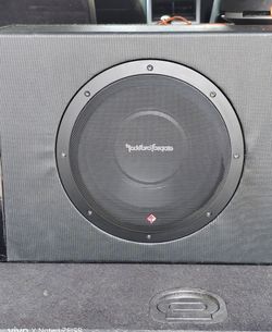 Rockford Fosgate P300 10" sub/amp combo