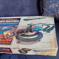 Pro Racing Slot Car Set With Cars 