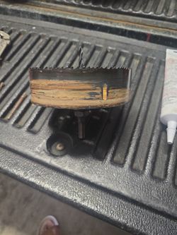 6" hole saw with 1/4 bit and adapter
