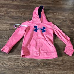 Girls clothes size 10/12 
Over 60 items mostly spring and summer
Shorts
Dresses 
Jackets
Leggings
And more!! Great condition. No holes no stains 