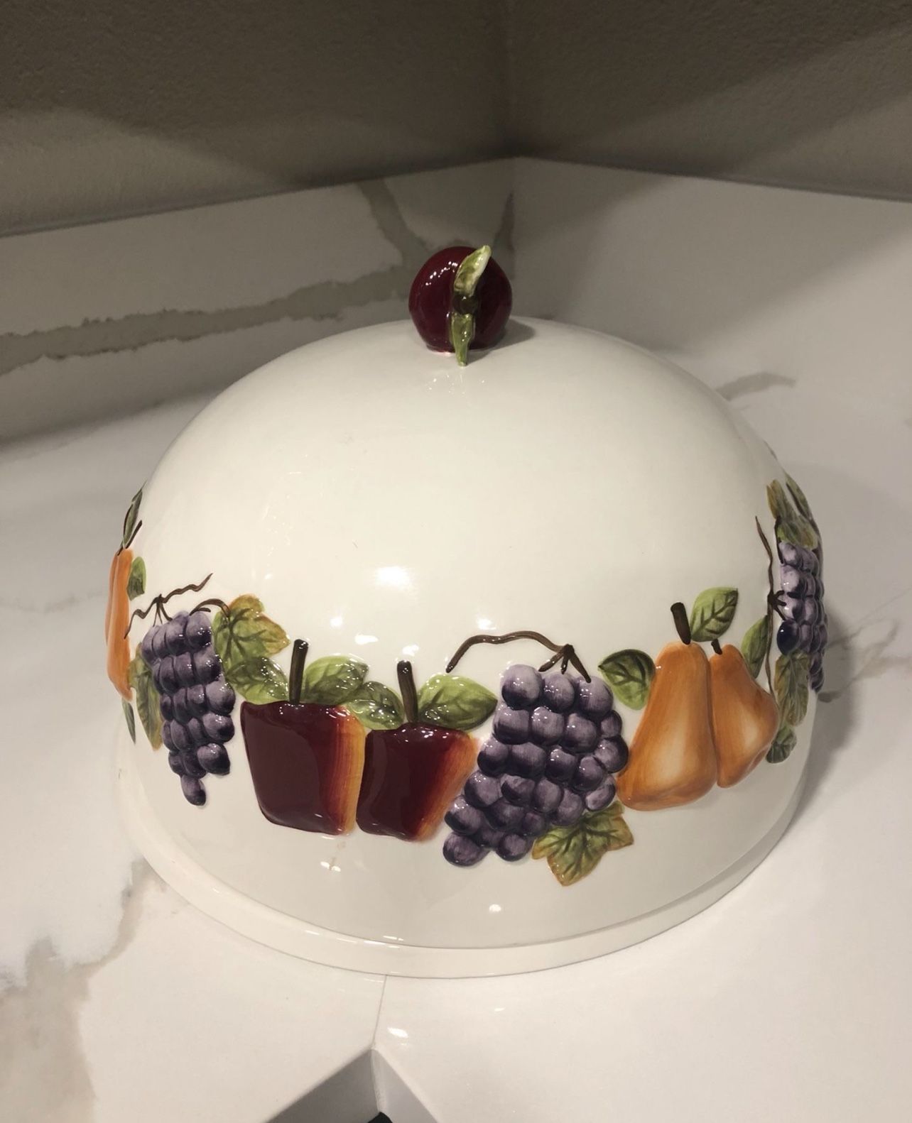 Home Interiors Cake Display