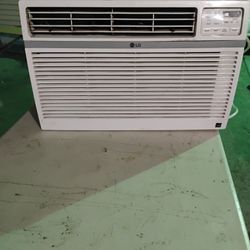 Air Conditioner 2ft