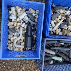 Pipe Fittings / Joints. 5$ Per Box