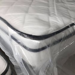 Top-of-the-Line Namebrand Mattress Set