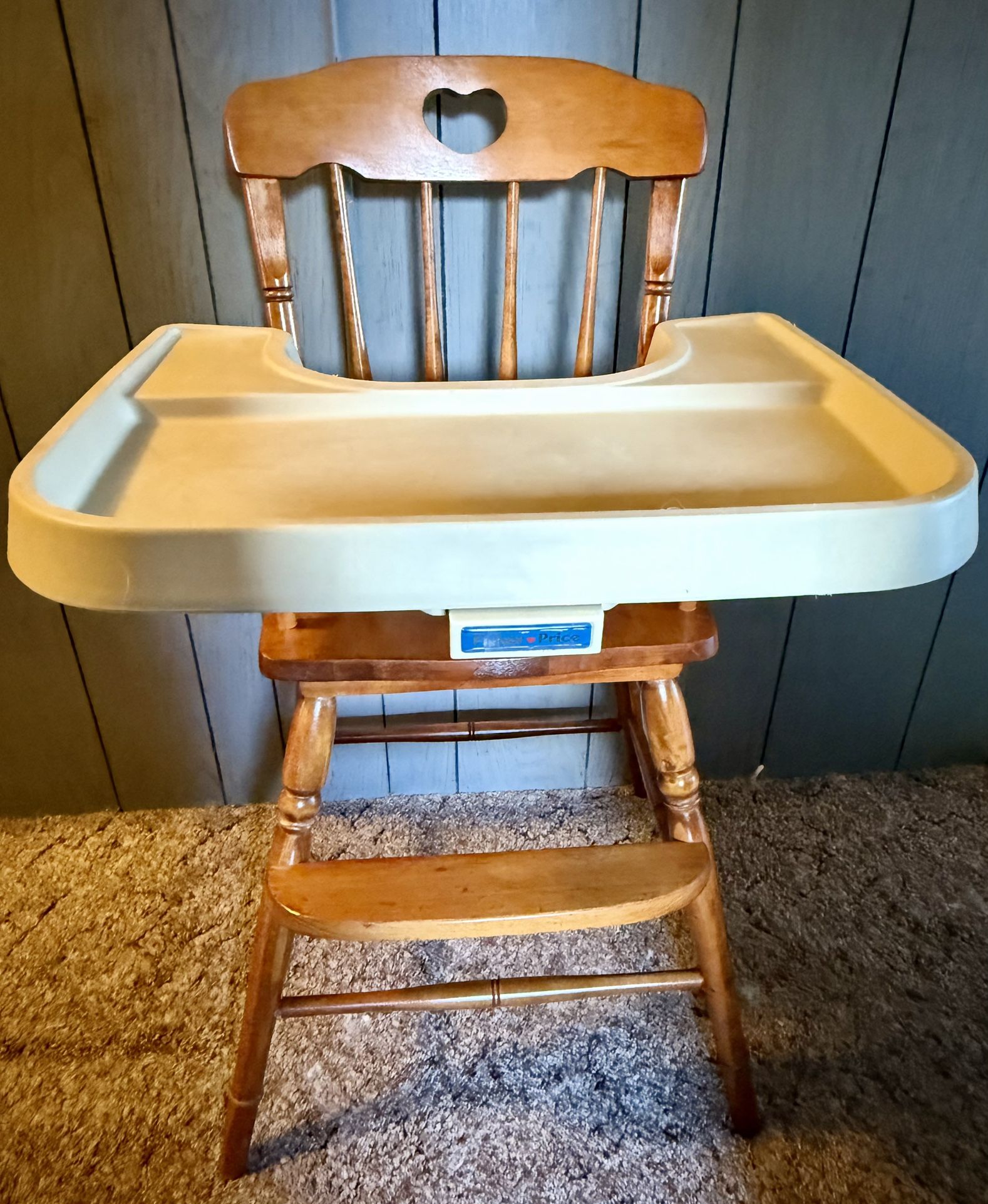 Wooden High Chair VTG Fisher Price Wrap-around Removable Tray Original Seat Cushion Mint