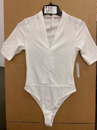 19 WHITE V NECK BODY SUIT T-SHIRT WOMENS TOP CROTCH SNAP SHIRT
