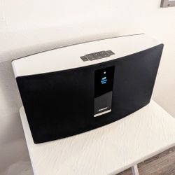 Bose SoundTouch® 30 Series WiFi Wireless Music System - Multi-room - Airplay - App Control (MSRP $700)