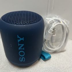 SONY SRS-XB12 portable Bluetooth speaker w/AUX port-Blue  