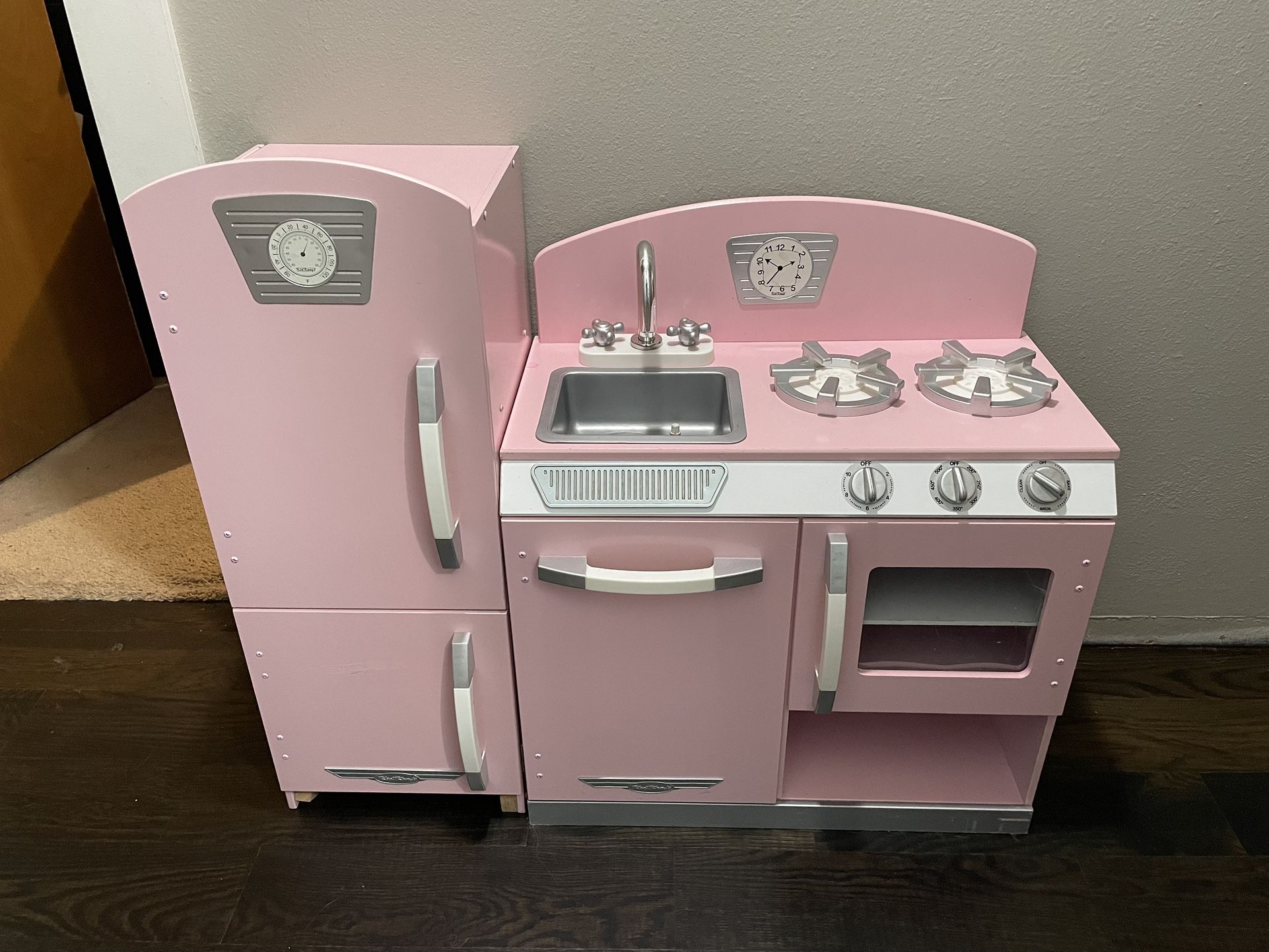 Kids Kitchen