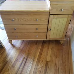 Dresser/changing Station.. Need Gone Asap