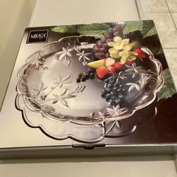 Serving round patter - Garden Terrace - 14.5 in. Mikasa