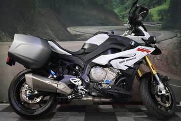 2016 BMW S1000 XR